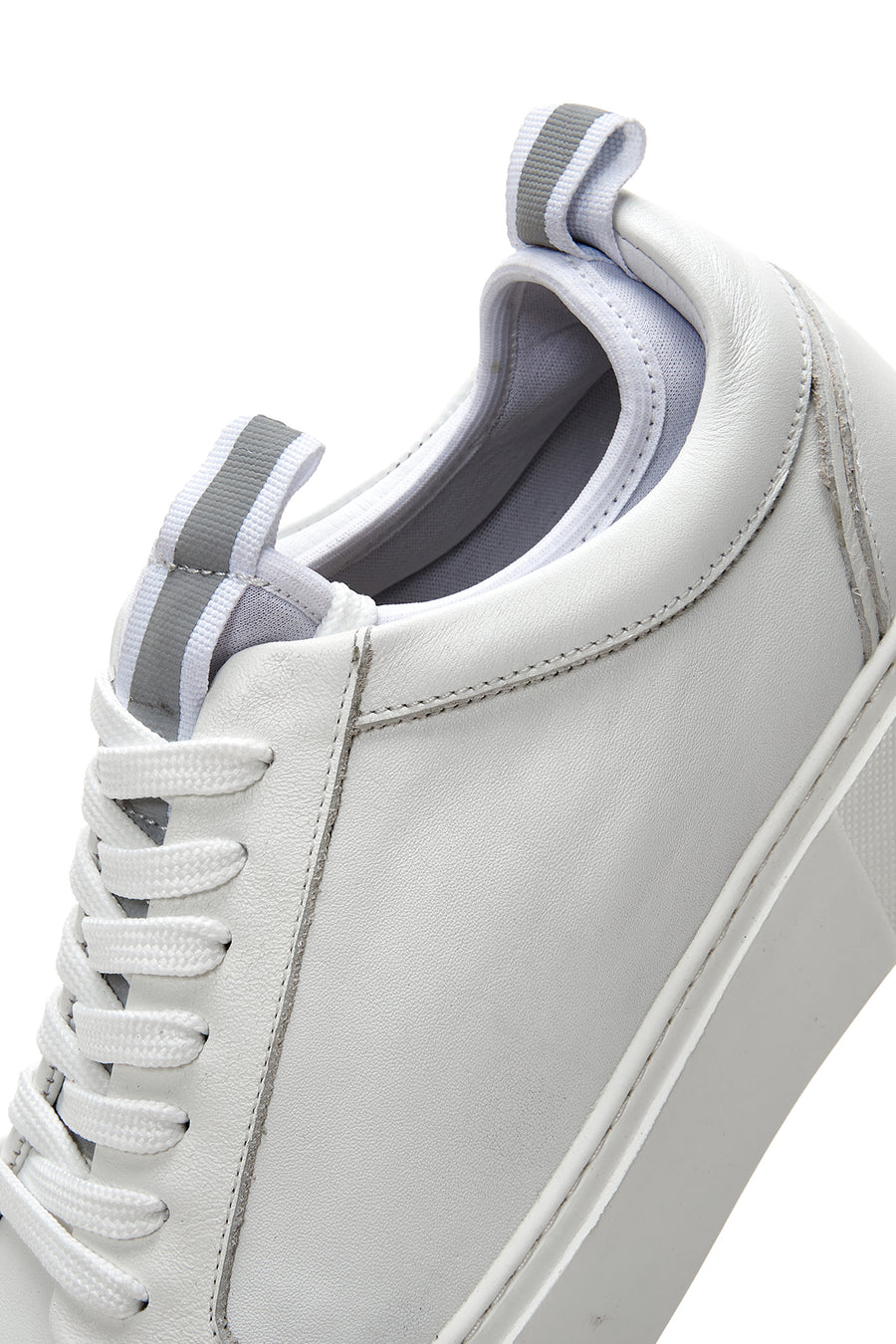 Erkek Beyaz Bağcıklı Deri Sneaker