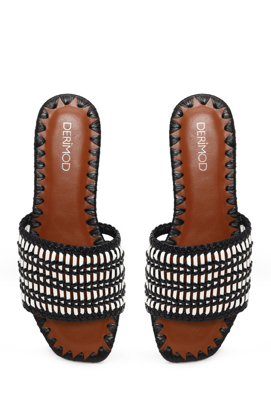 Woman Black Braided Slipper