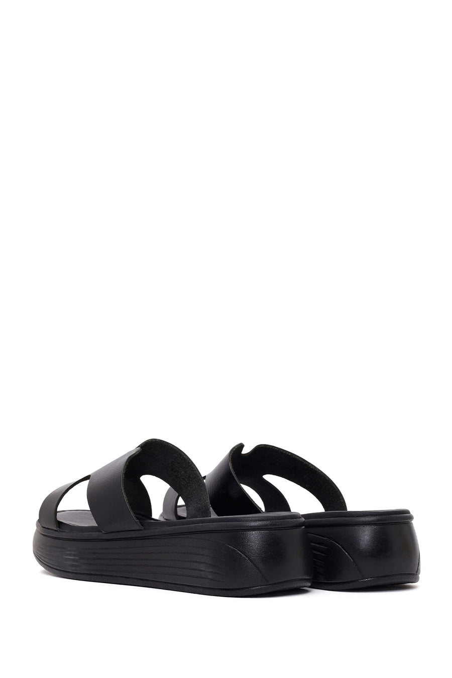 Woman Black Thick-Soled Leather Slipper