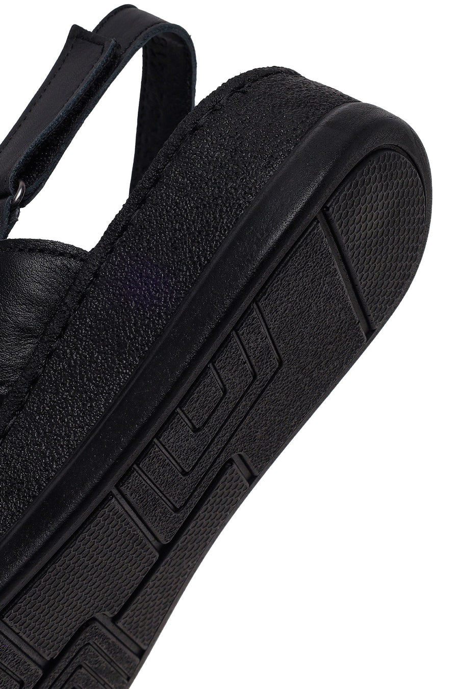 Woman Black Strappy Thick-Soled Leather Comfort Sandal