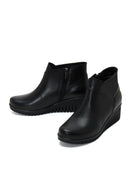 Women's Black Zippered Leather Comfort Boots | Derimod