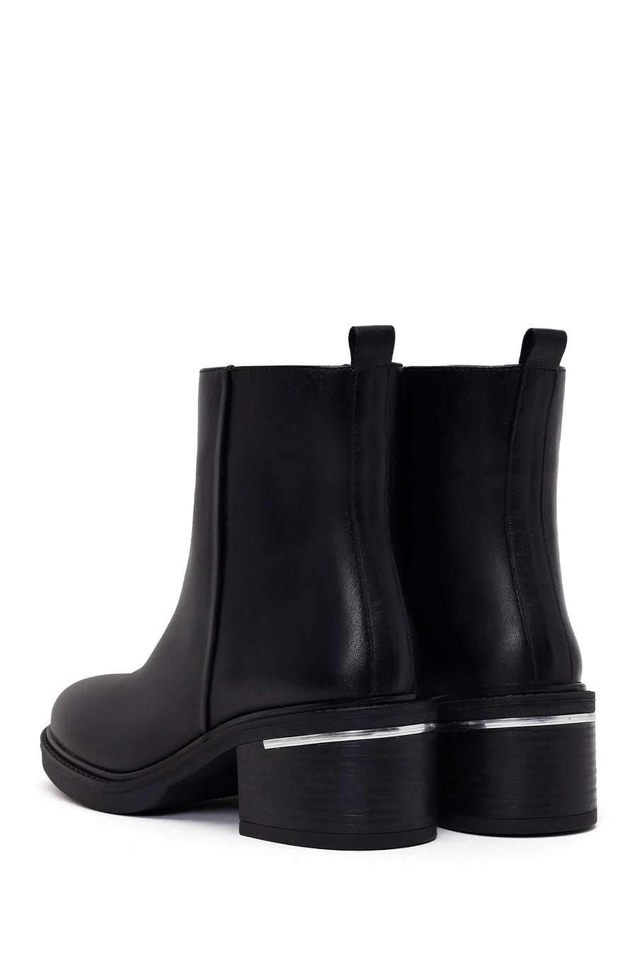 Woman Black Zip Closure Thick-Heeled Leather Boots