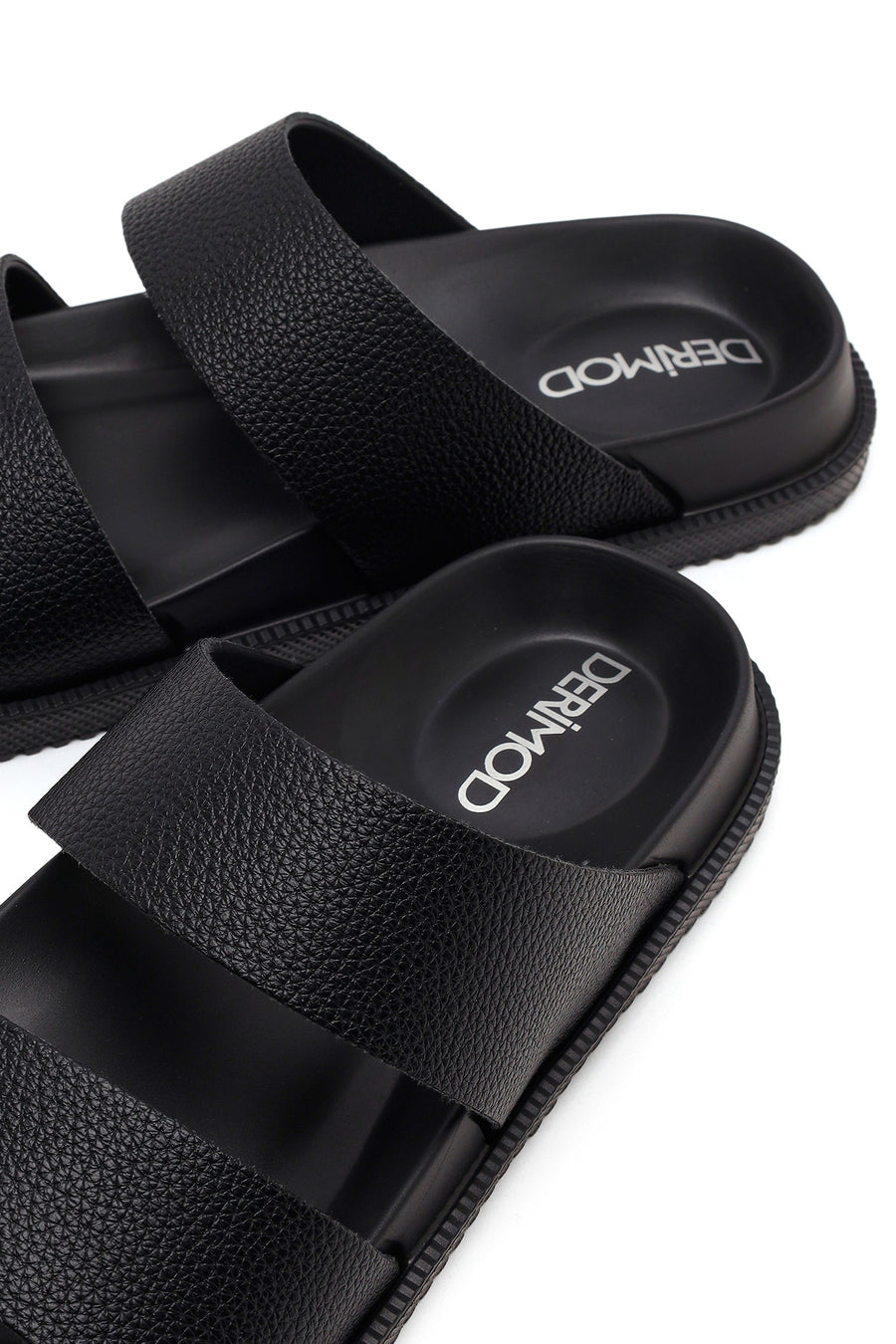 Male Black Slipper