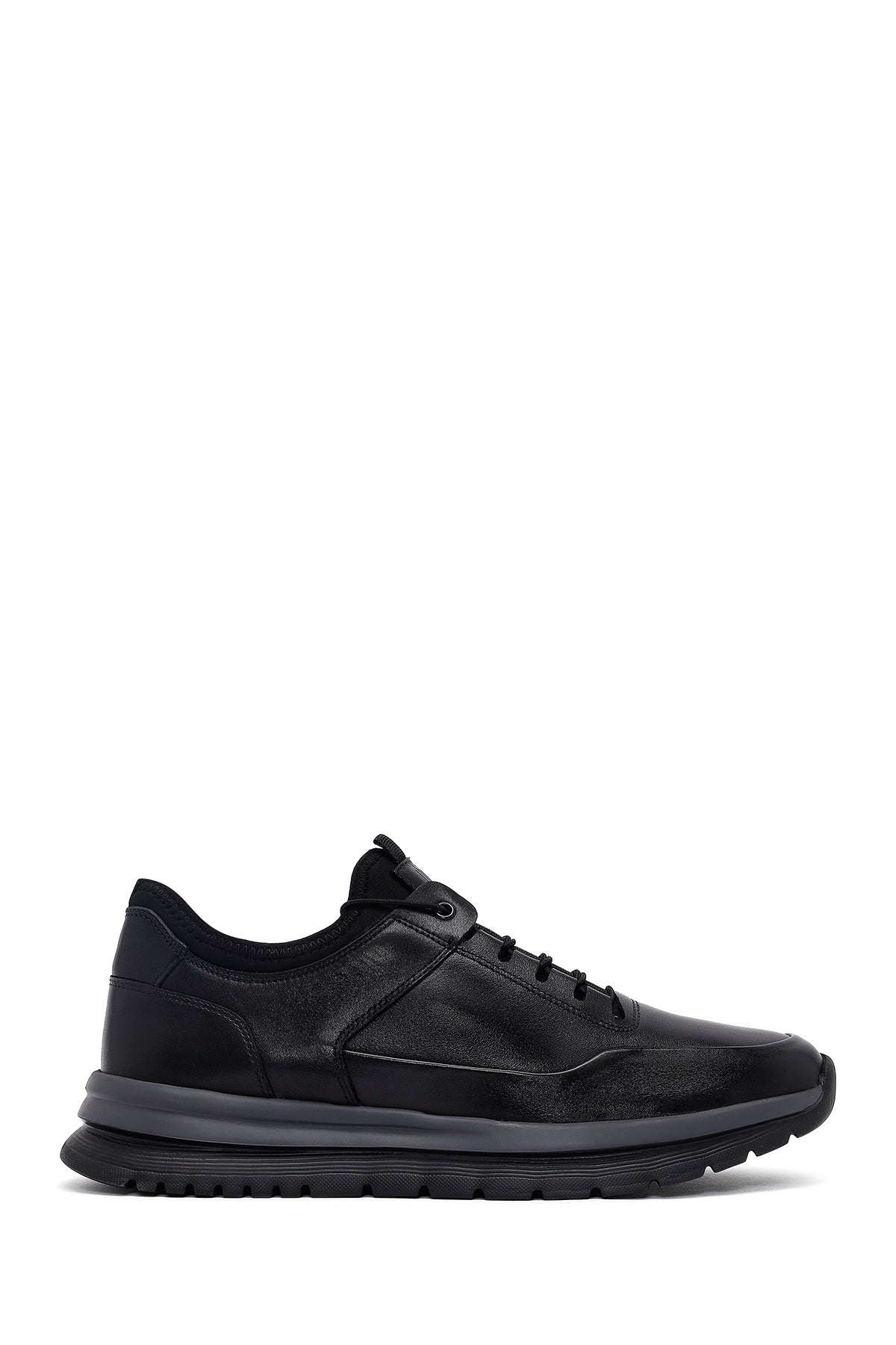 Male Black Lace-Up Thick-Soled Leather Sneaker WM710010DF | Derimod