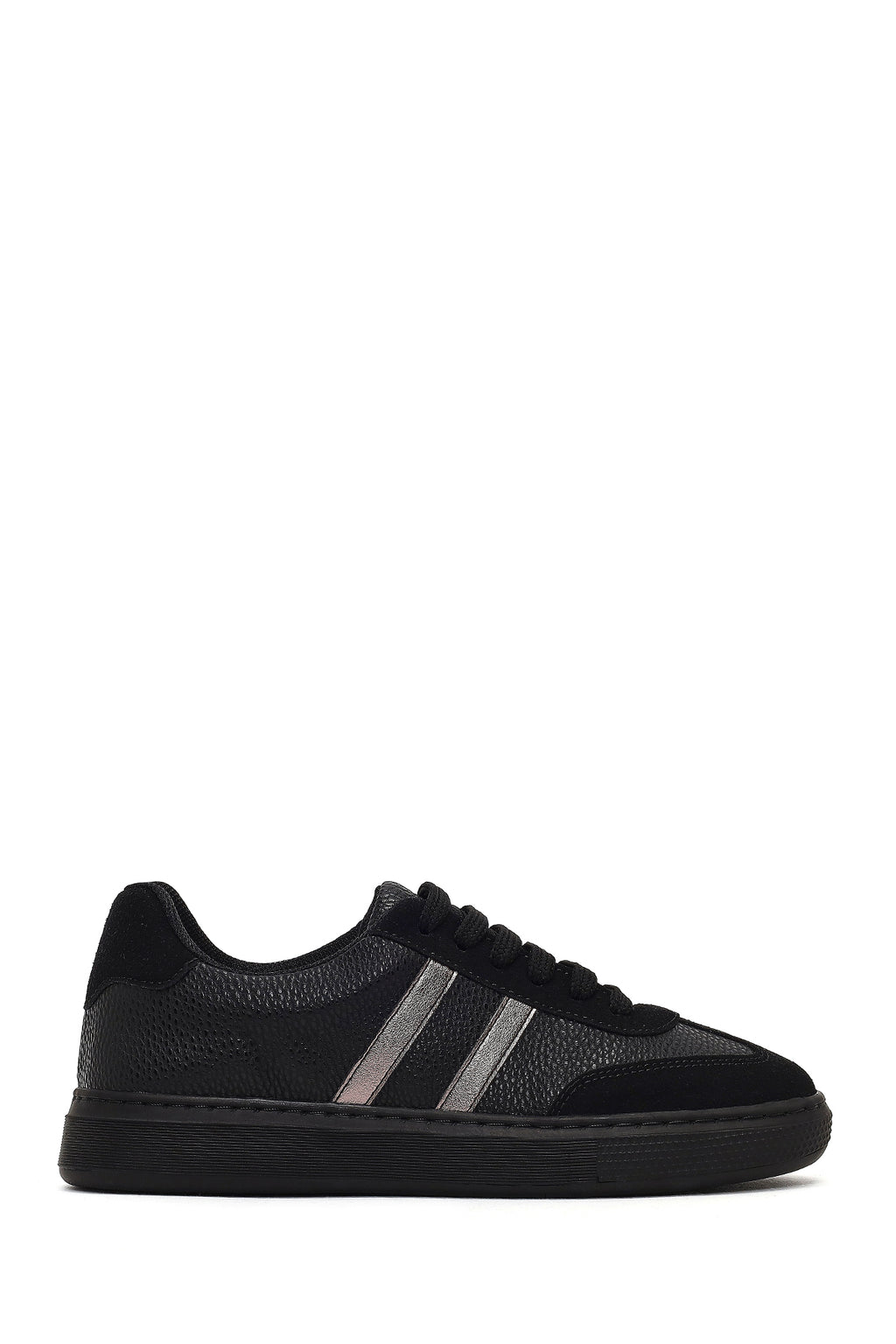 Kadın Siyah Bağcıklı Kalın Tabanlı Sneaker