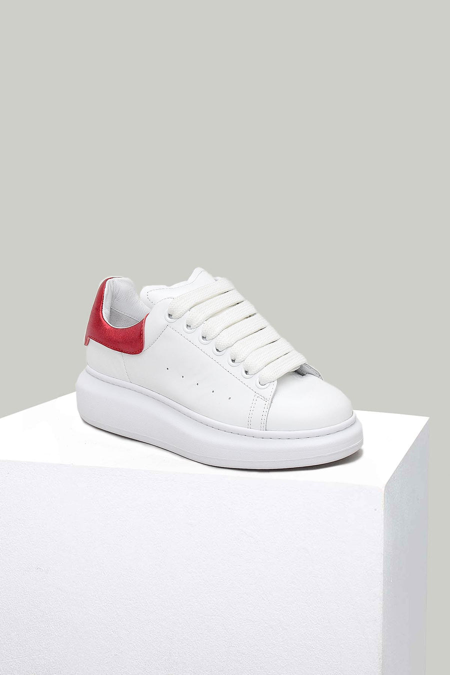 White-Red Women's Leather Sneaker 18SFD247614 | Derimod