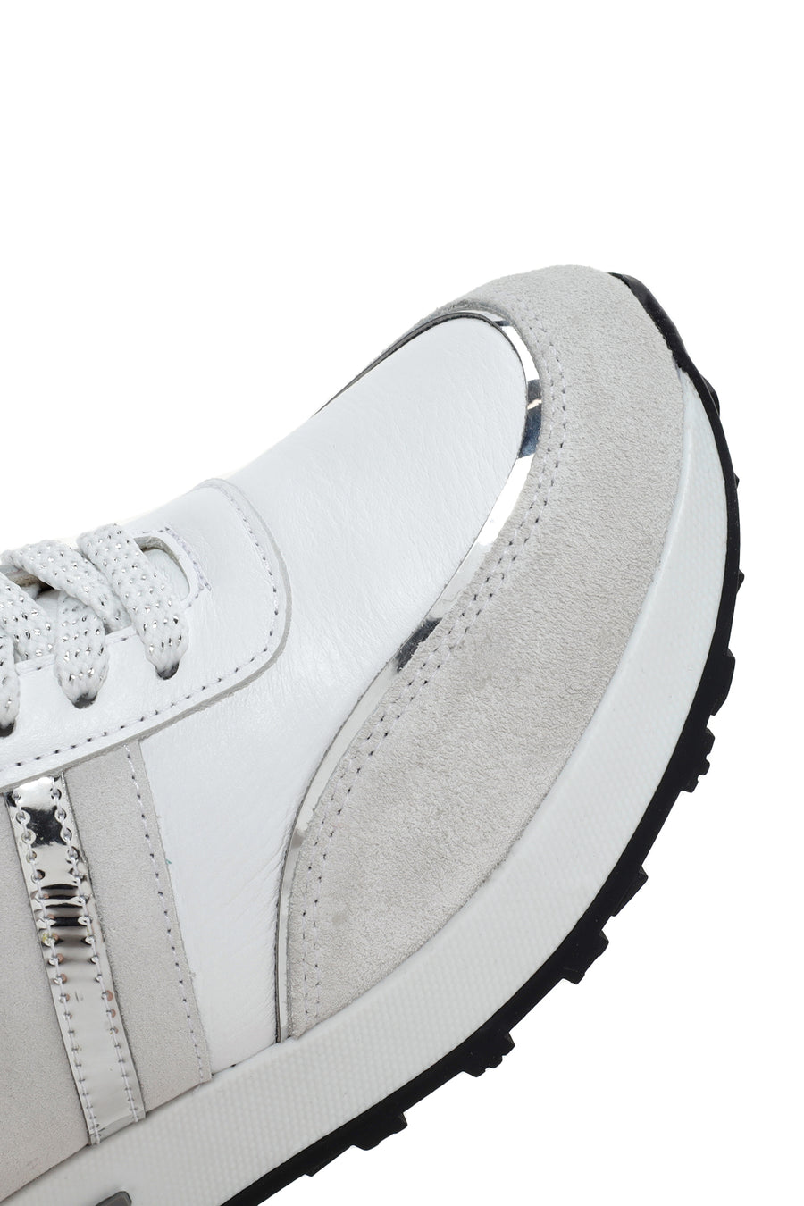 Kadın Beyaz Bağcıklı Deri Sneaker