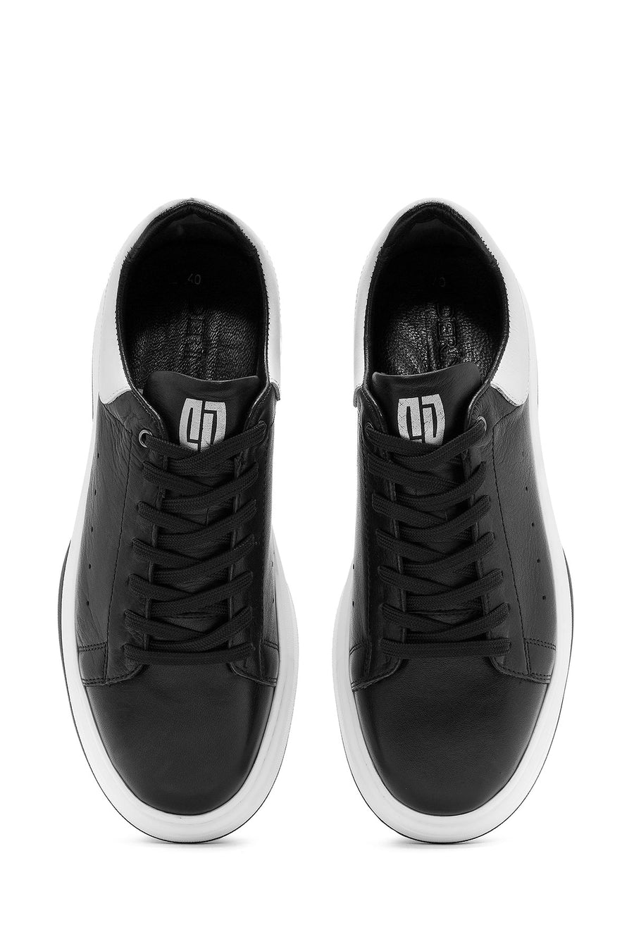 Erkek Siyah Bağcıklı Deri Sneaker