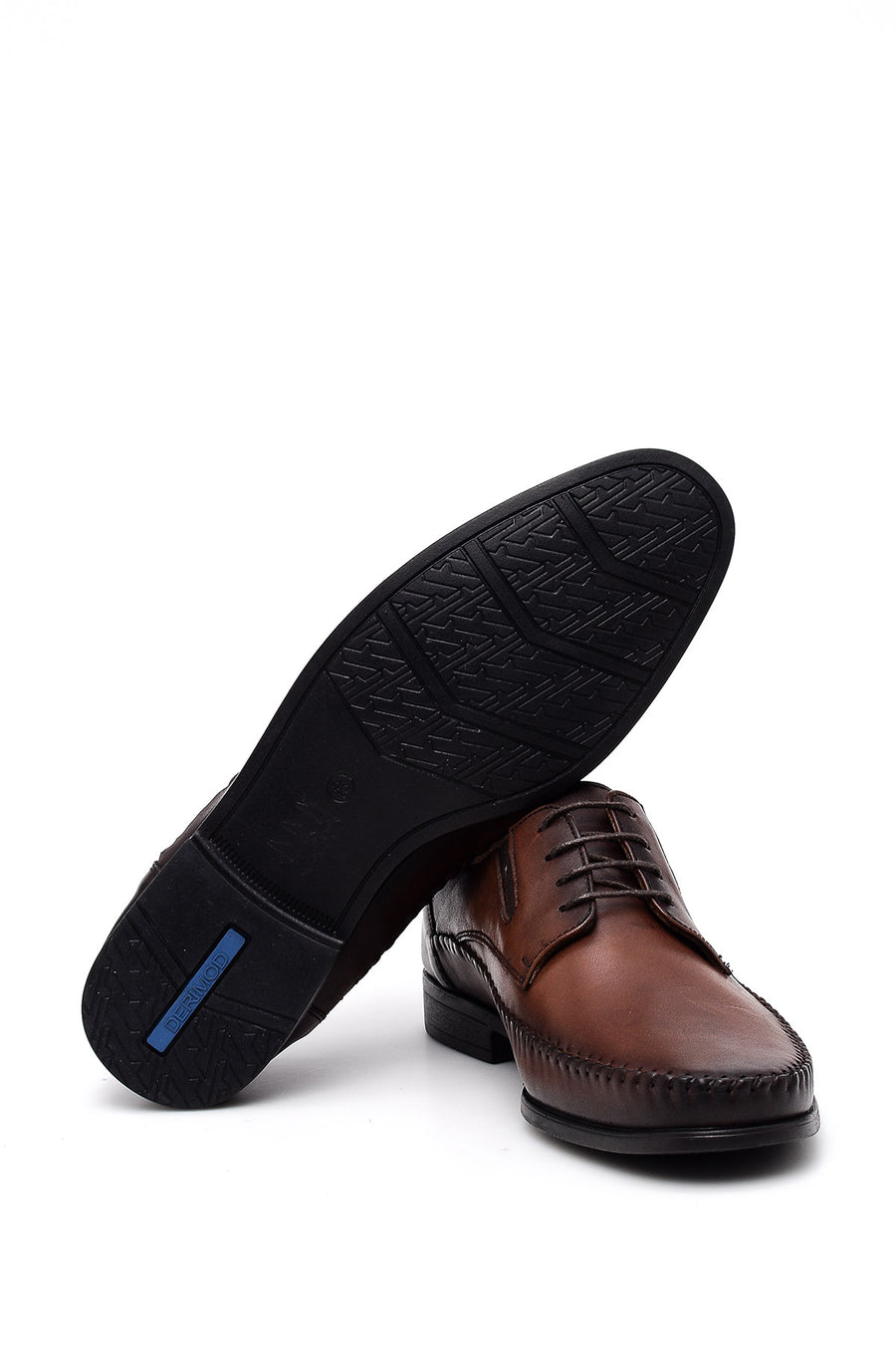 Men's Classic Shoes with Stitching Detail