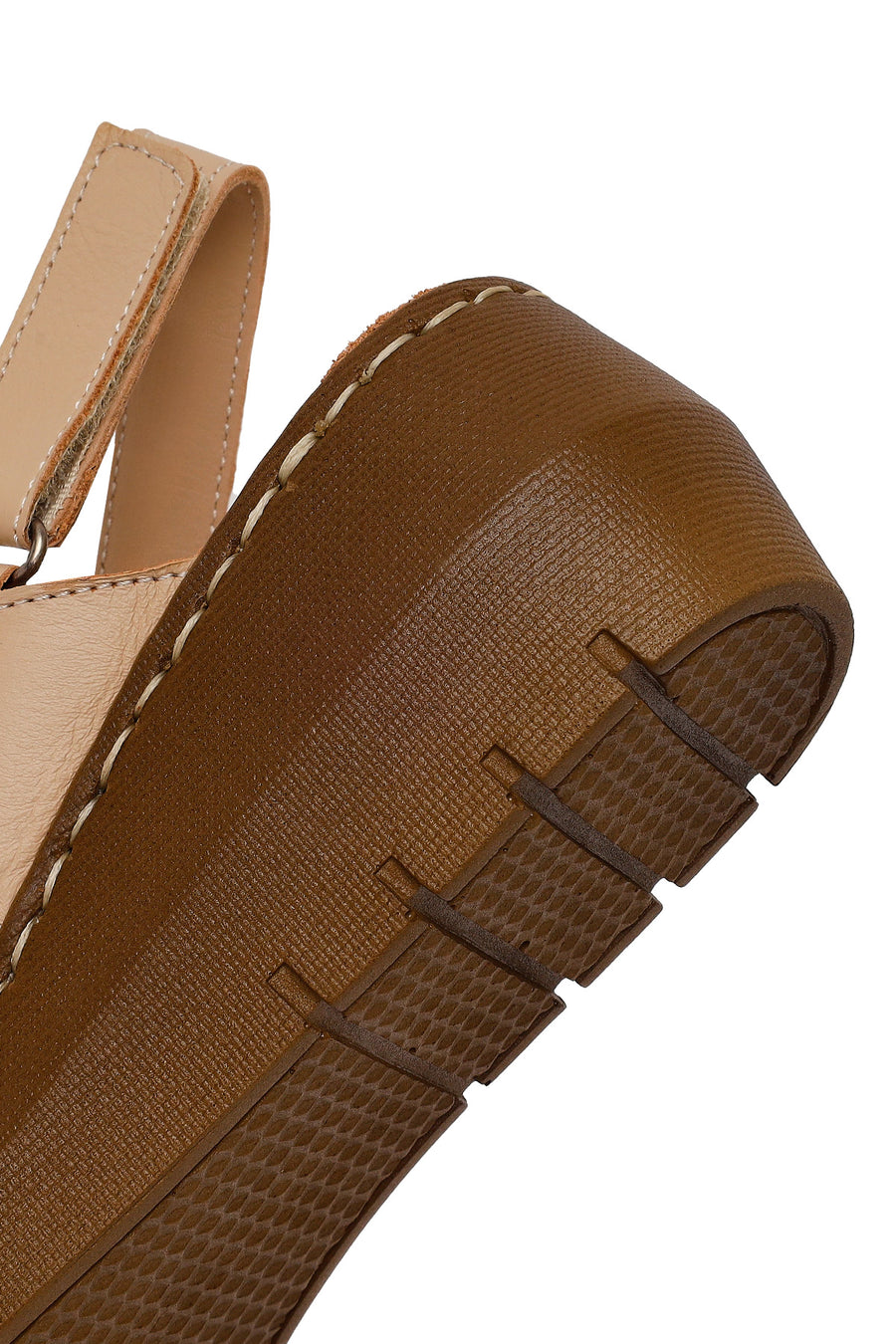 Woman Beige Wedge-Heeled Leather Comfort Sandal