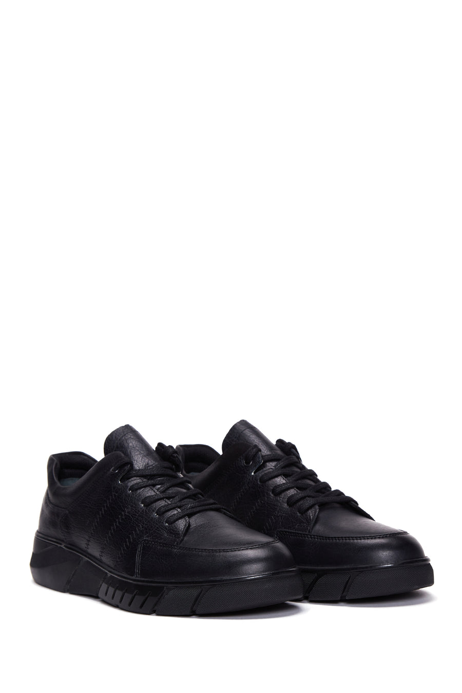 Men's Black Leather Casual Sneaker