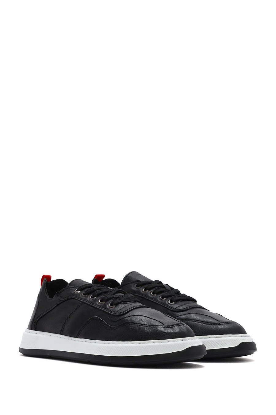 Men's Black Lace-up Leather Sneaker