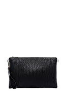 Woman Black Chain-Strap Woven Clutch Bag | Derimod