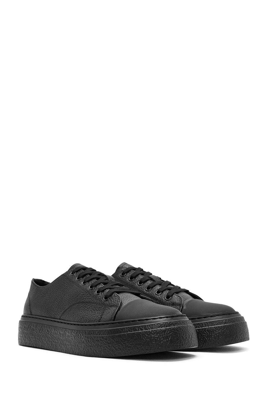 Men's Black Lace-up Leather Sneaker