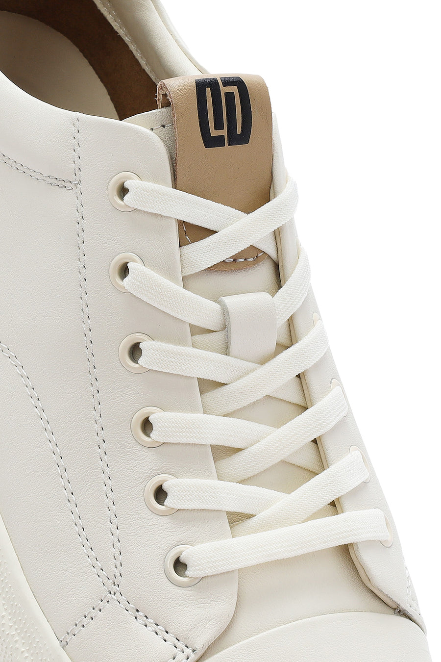 Male White Lace-Up Leather Sneaker