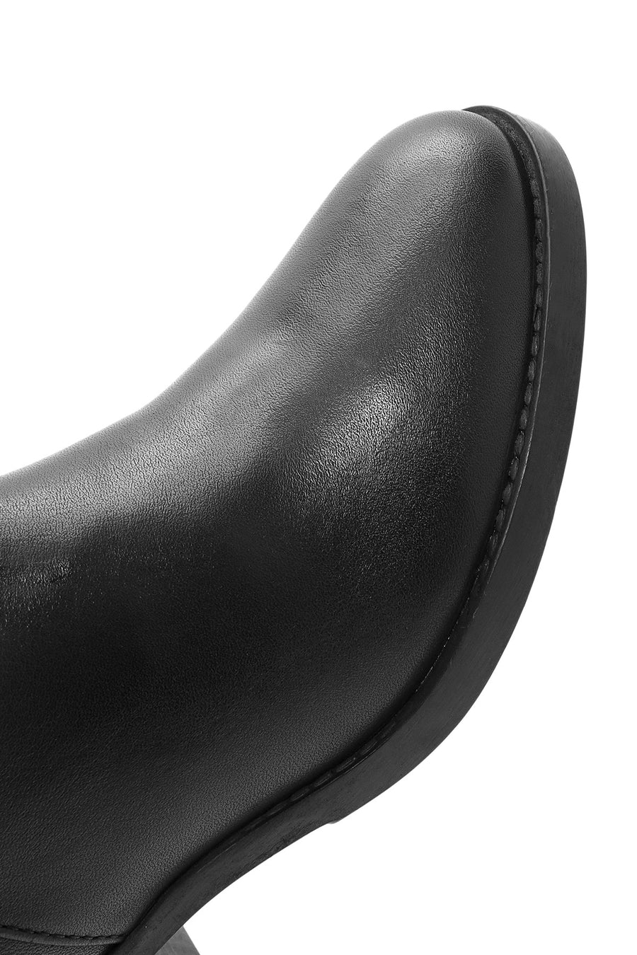 Woman Black Zip Closure Short Thick-Heeled Leather Boots