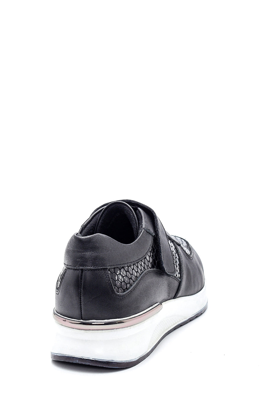 Women's Leather Snake Pattern Shoes