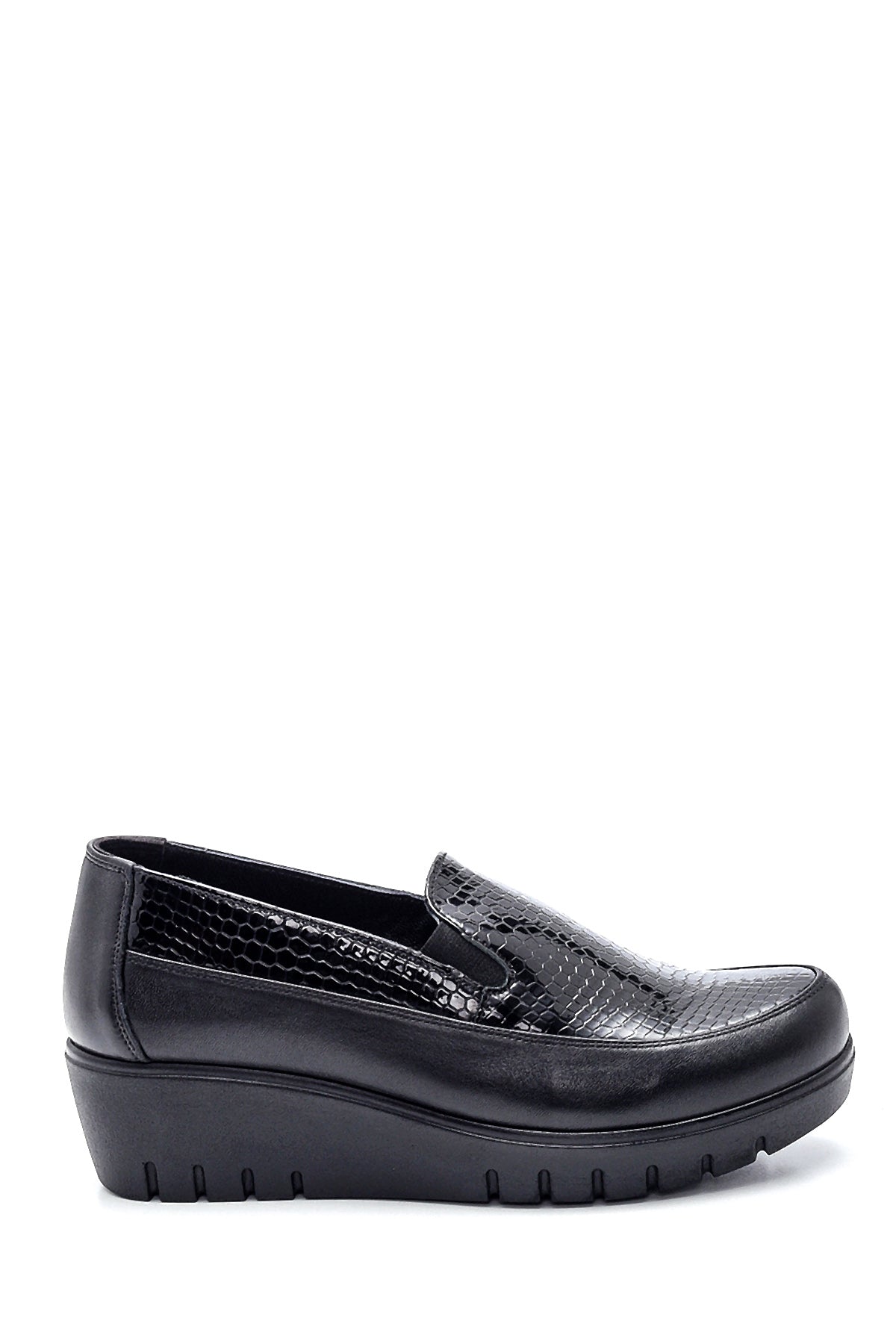Kadın Siyah Deri Dolgu Topuklu Ayakkabı 22WFD410414 | Derimod