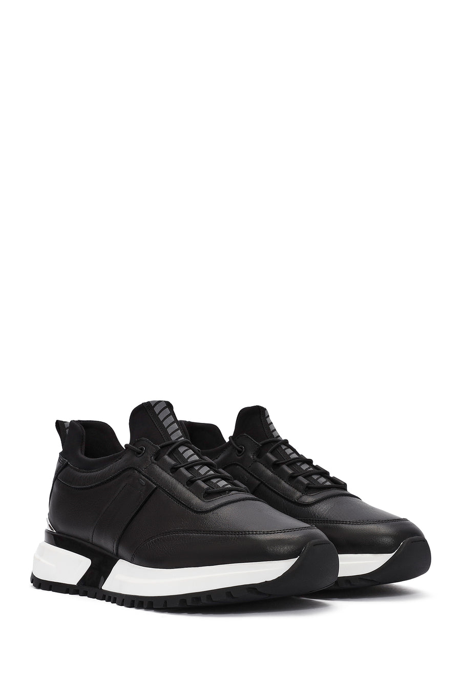 Men's Black Lace-up Leather Sneaker