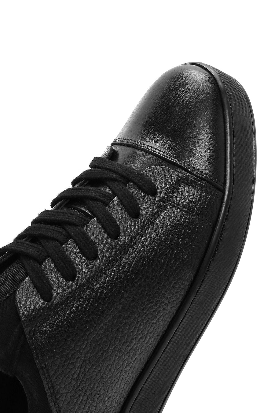 Men's Black Lace-up Leather Sneaker