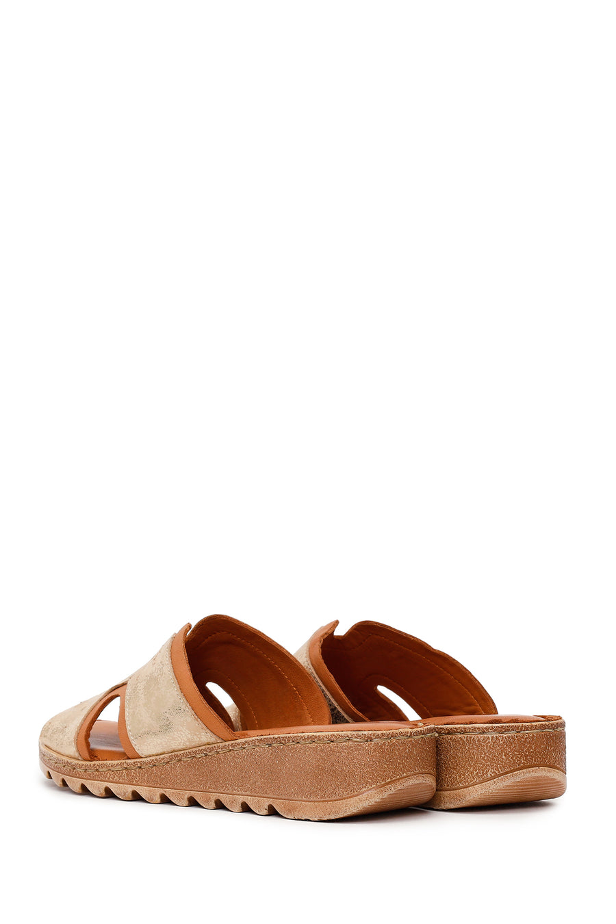 Woman Tan Leather Comfort Slipper