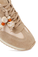 Kadın Bej Bağcıklı Charmlı Deri Sneaker | Derimod