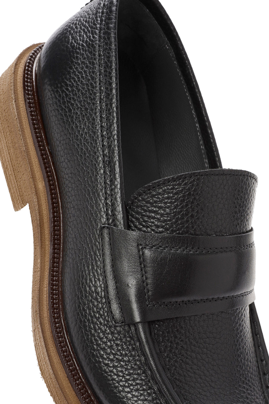 Men's Black Leather Classic Loafer