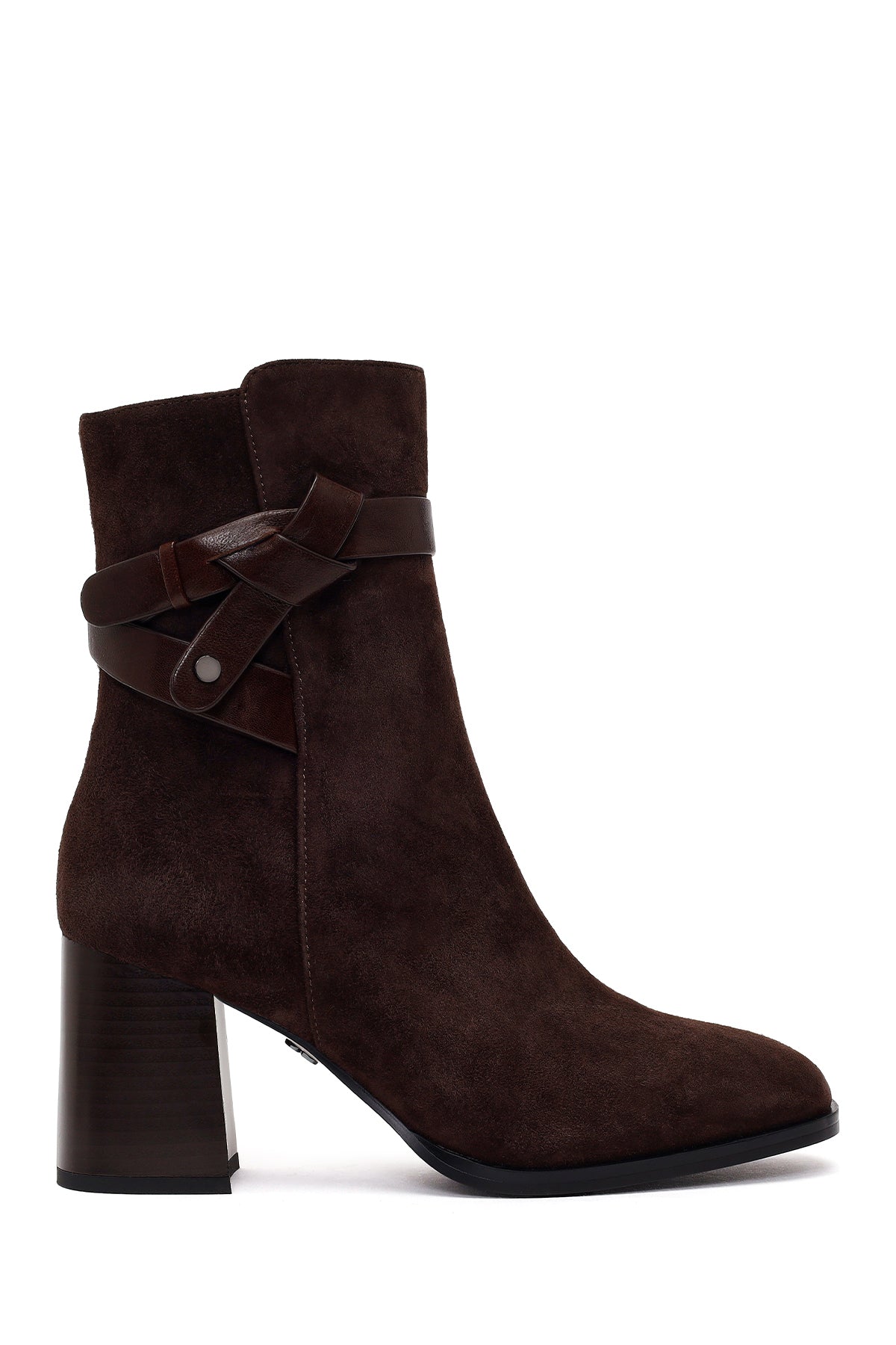 Complete the Look by Purchasing Together!