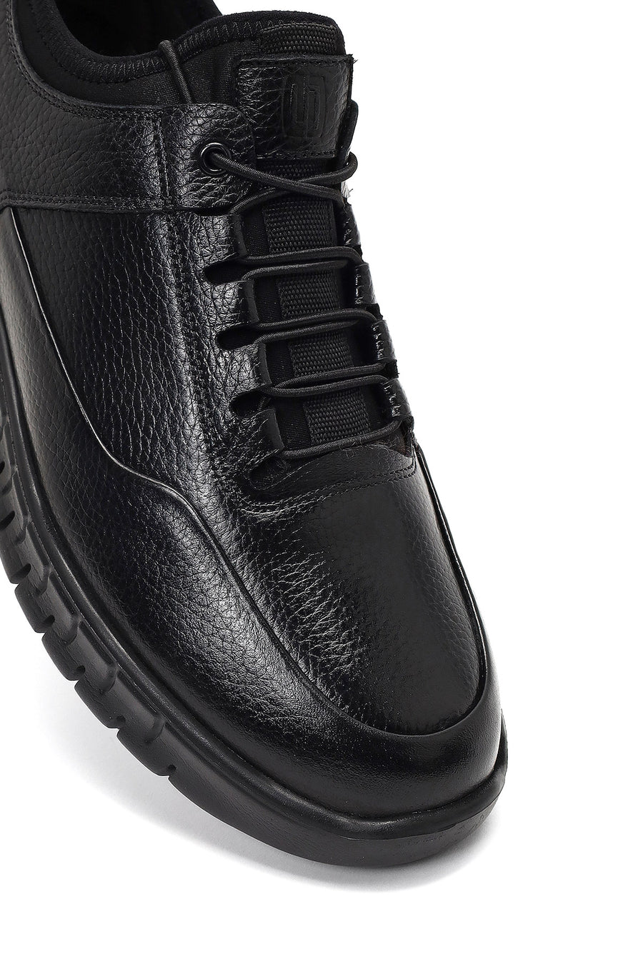 Erkek Siyah Bağcıklı Kalın Tabanlı Deri Casual Sneaker