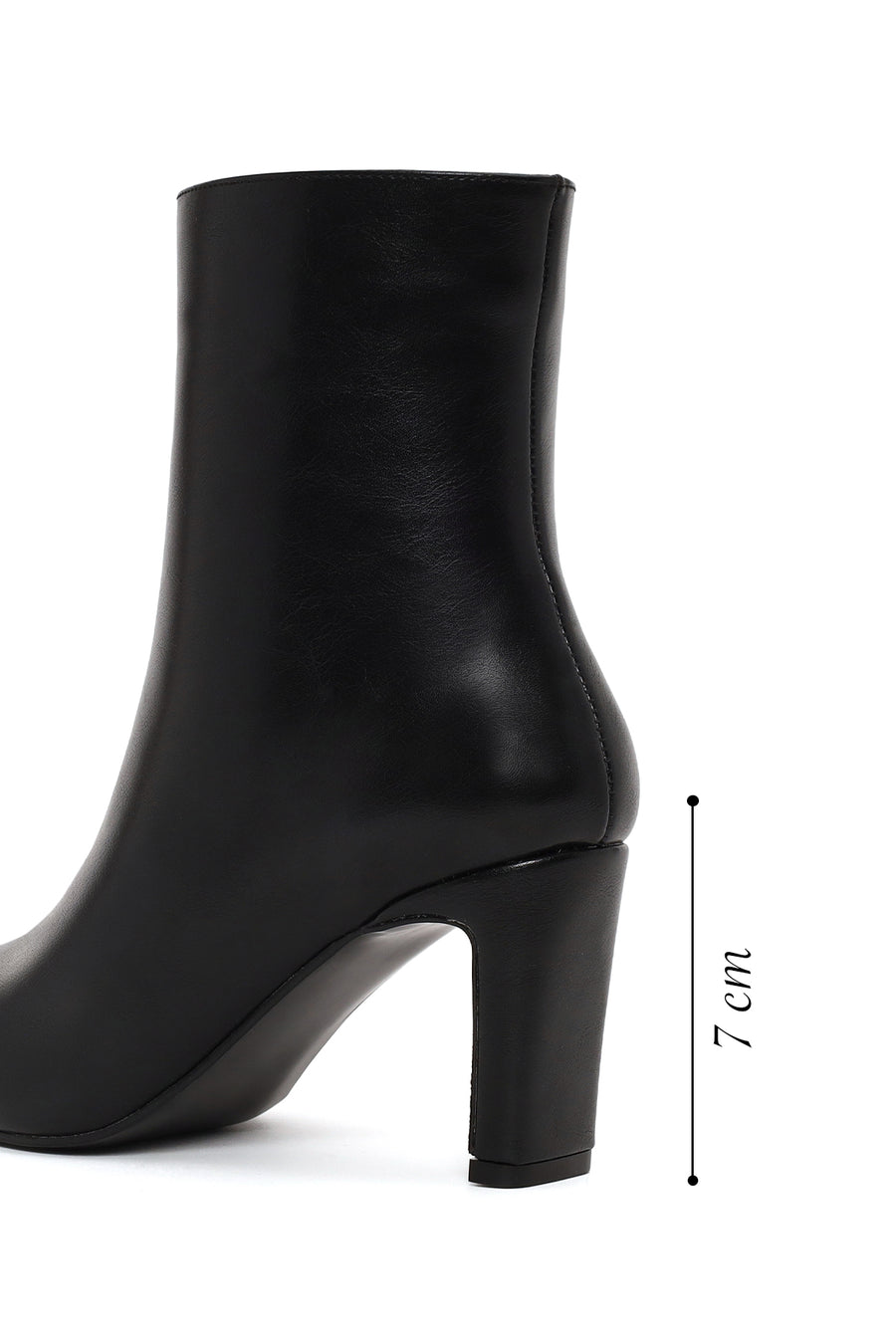 Woman Black Zip Closure Heeled Boots