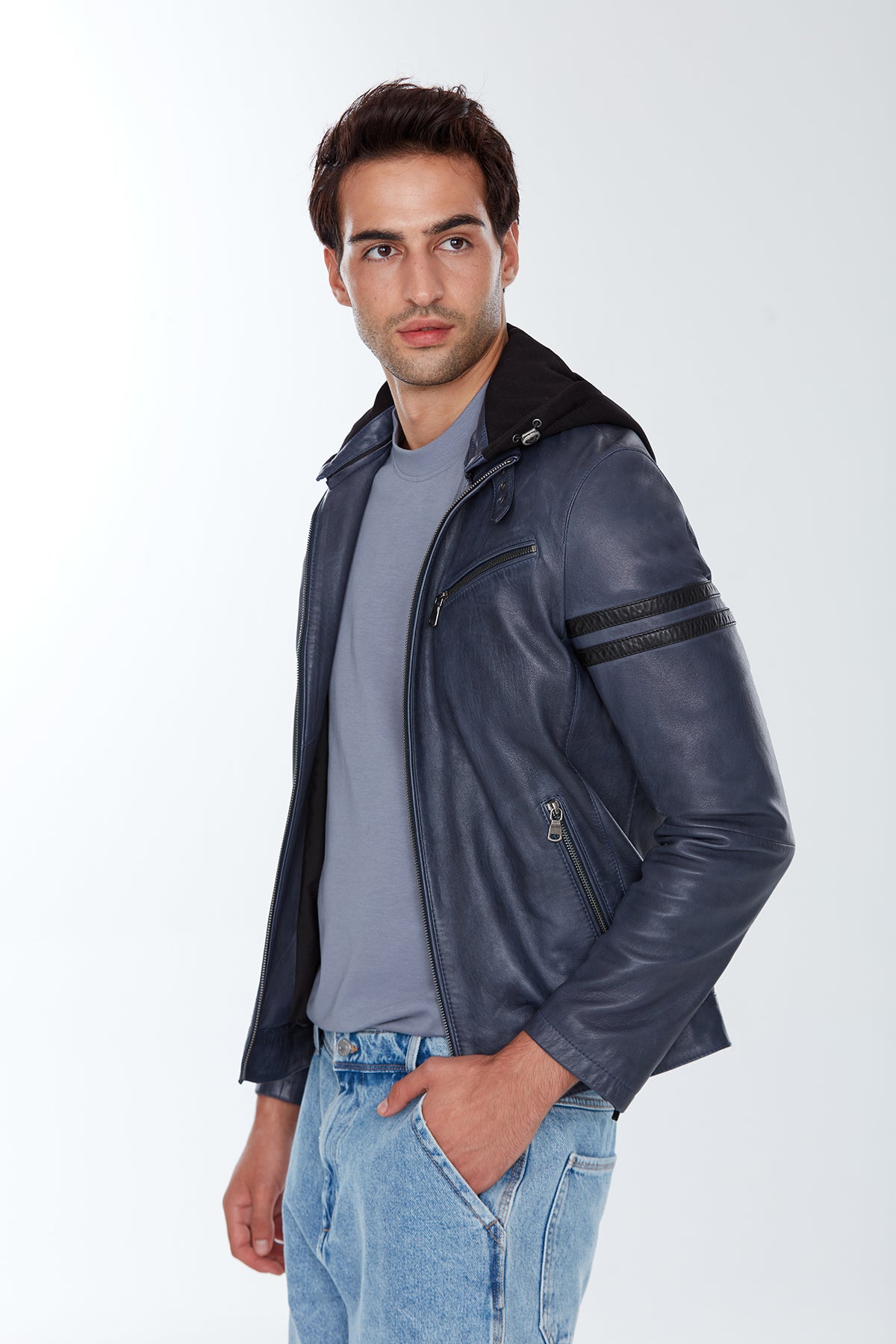 Towns Men's Blue Hooded Slim-Fit Sports Leather Jacket 22WGD646651 | Derimod