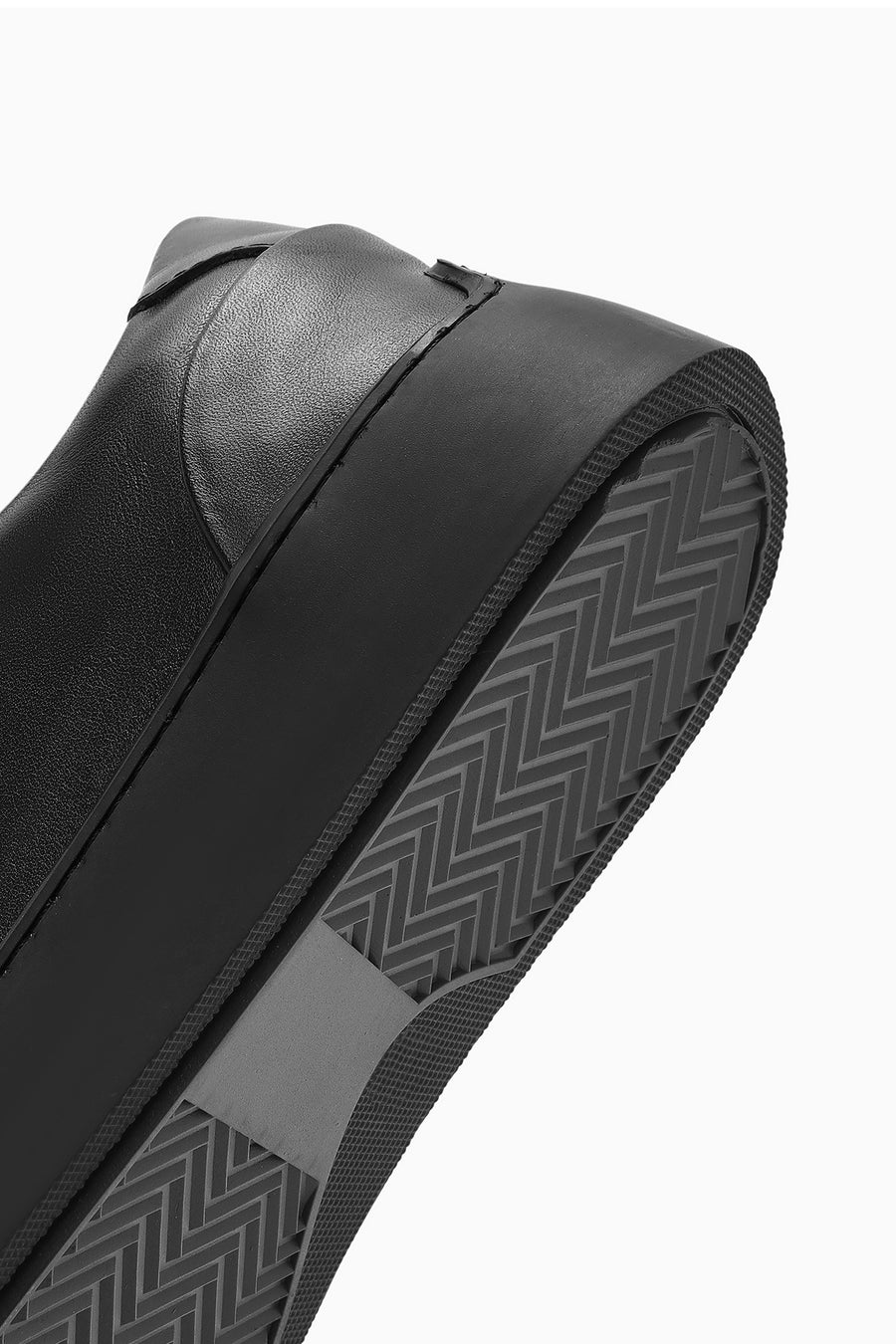 Male Black Lace-Up Leather Sneaker