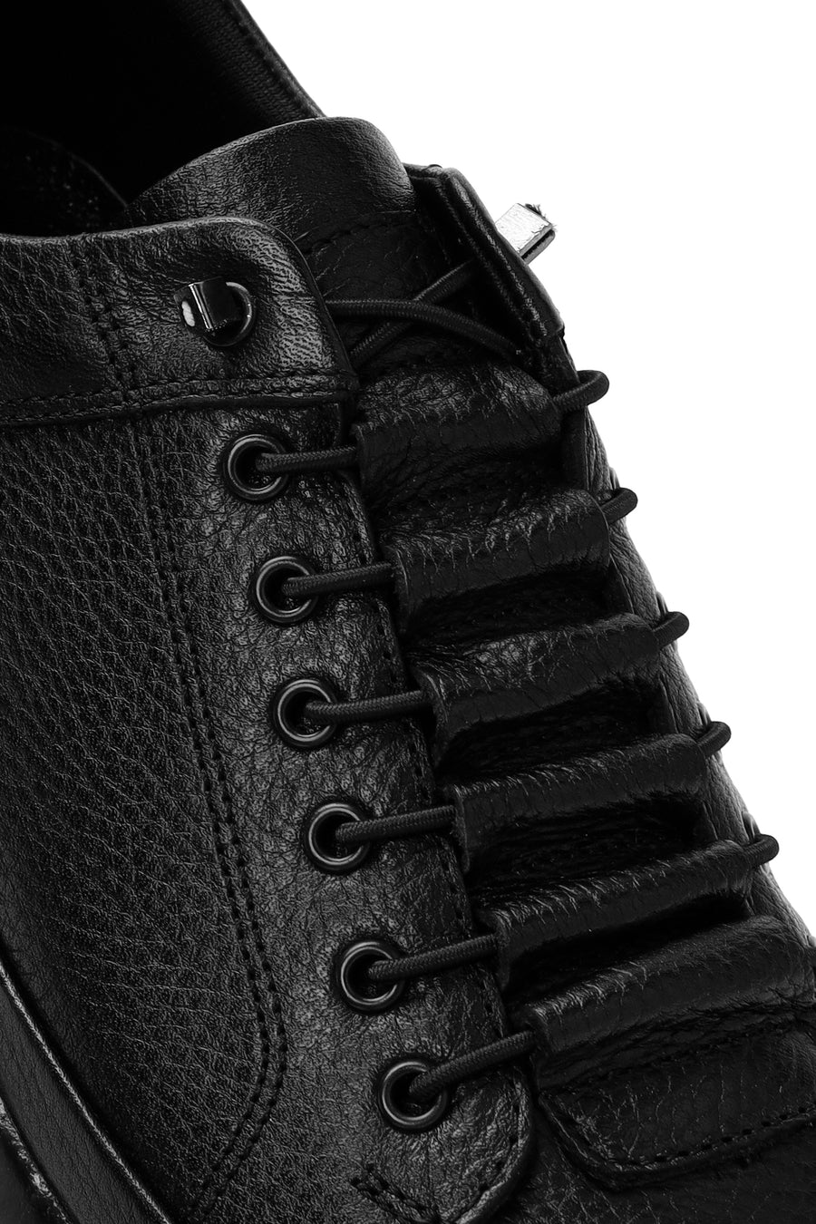 Men's Black Lace-up Leather Sneaker