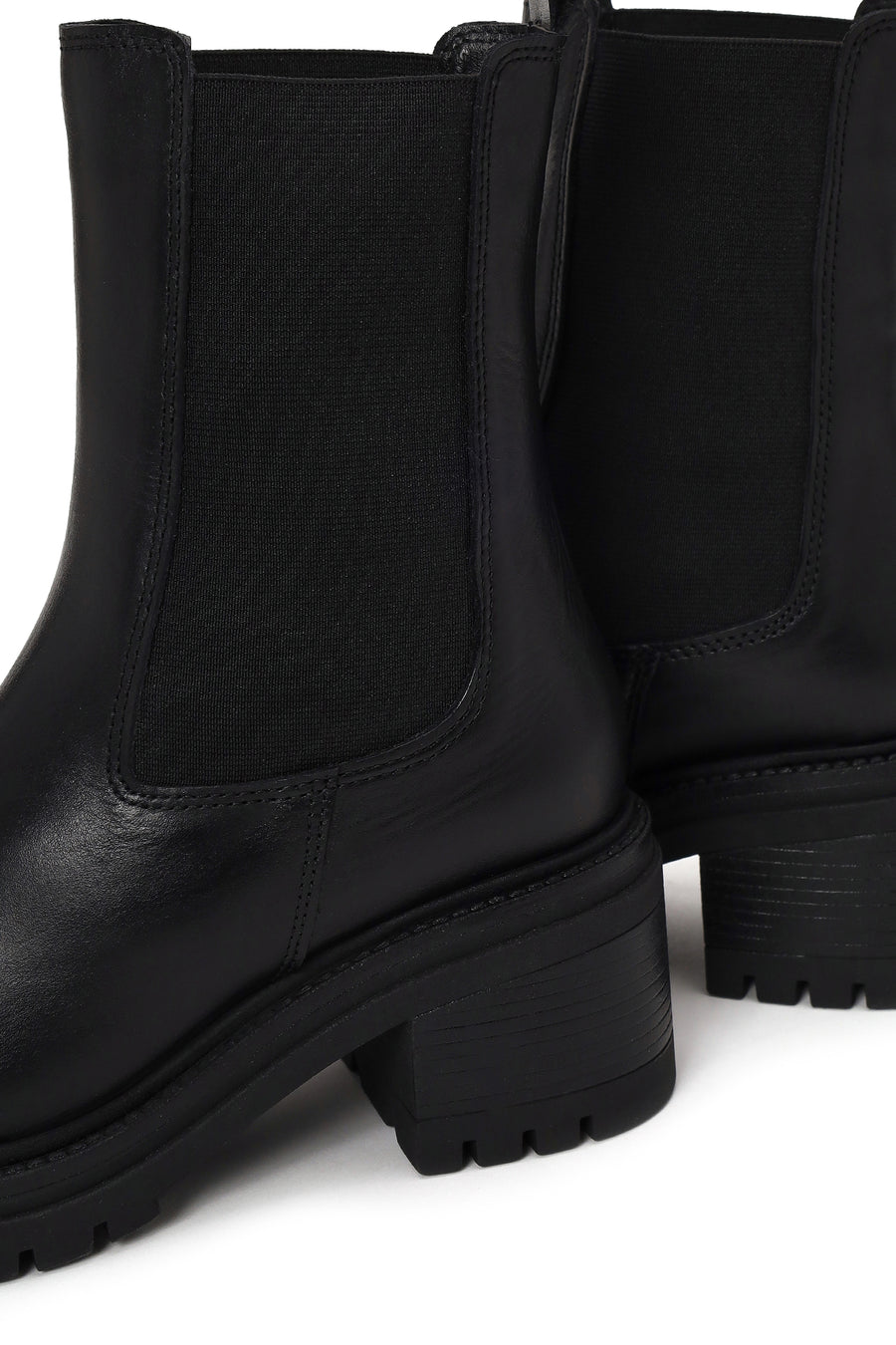 Woman Black Thick-Heeled Leather Chelsea Boots