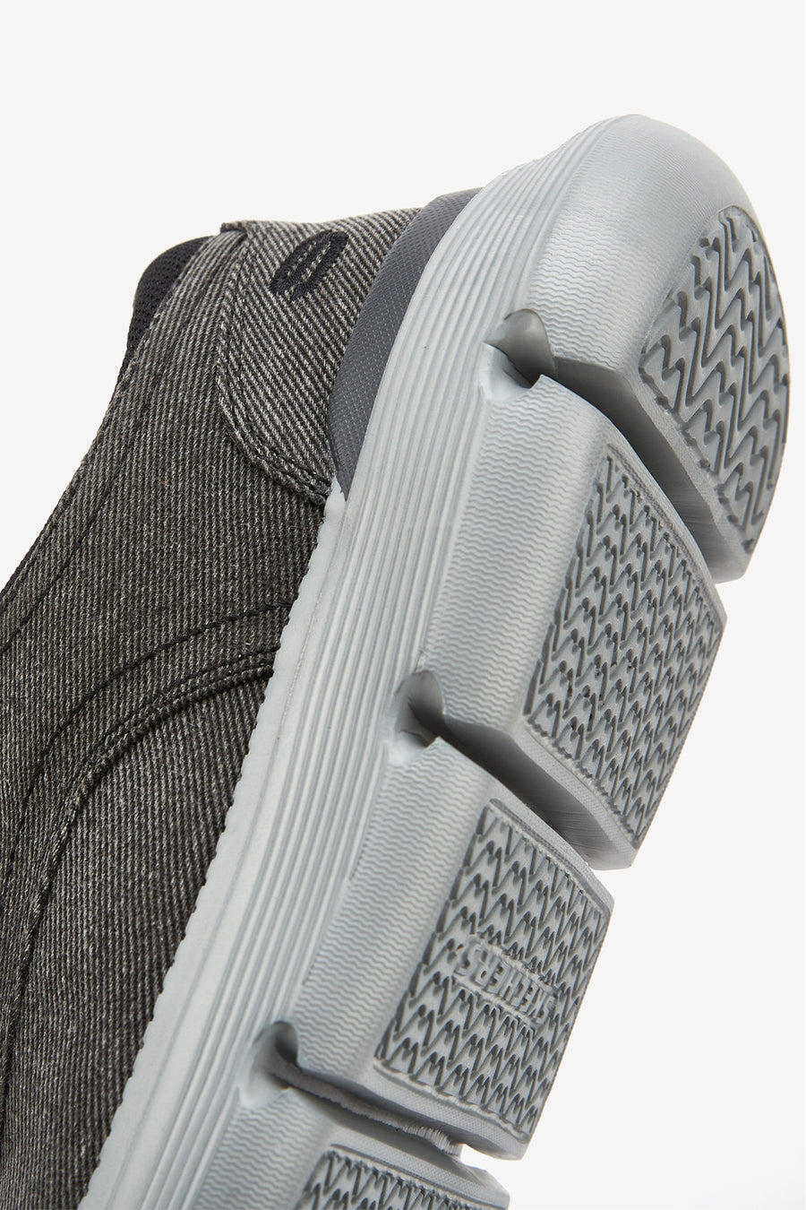 Skechers Men's Black Garza-Romano Sneaker