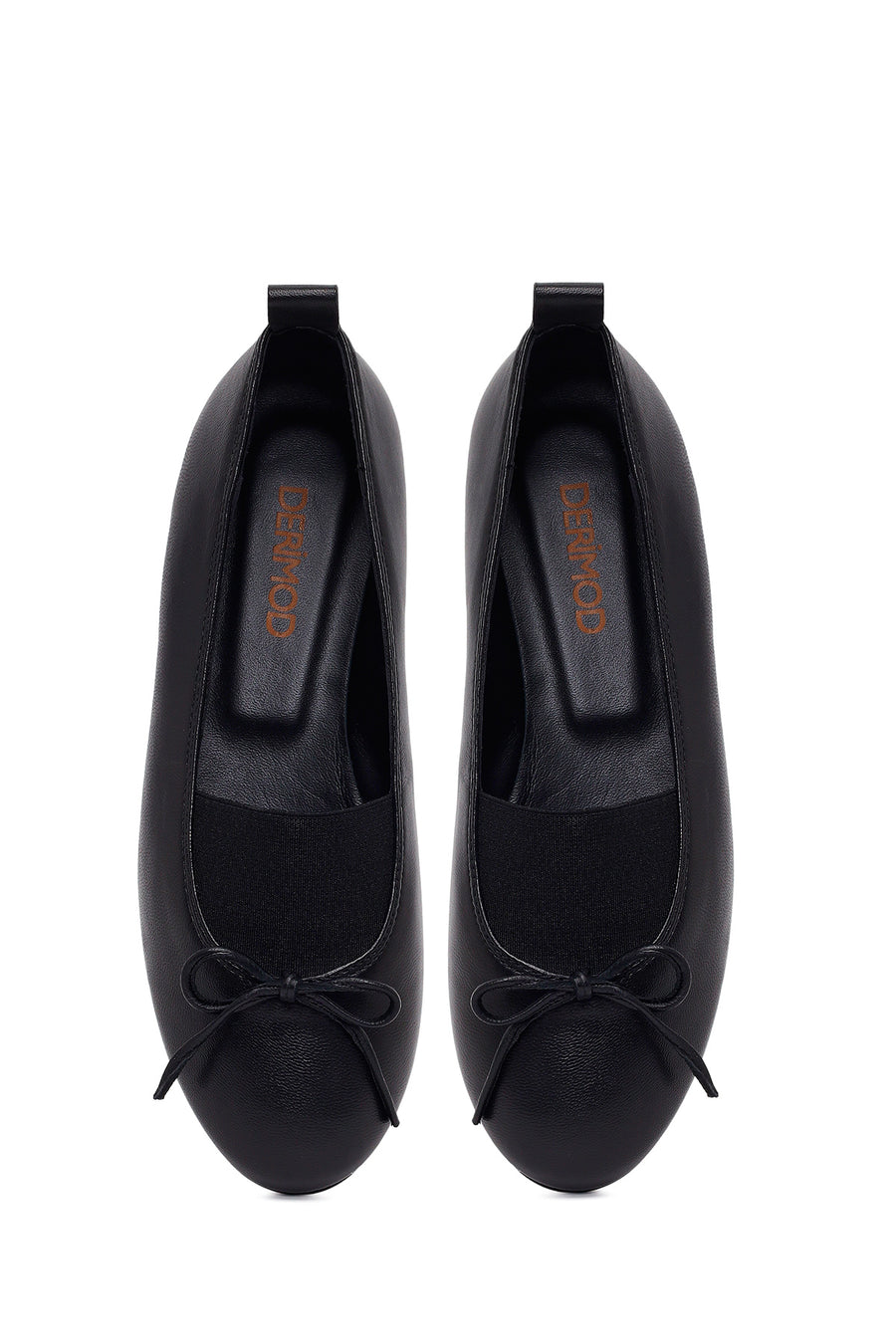 Woman Black Leather Ballet Flat