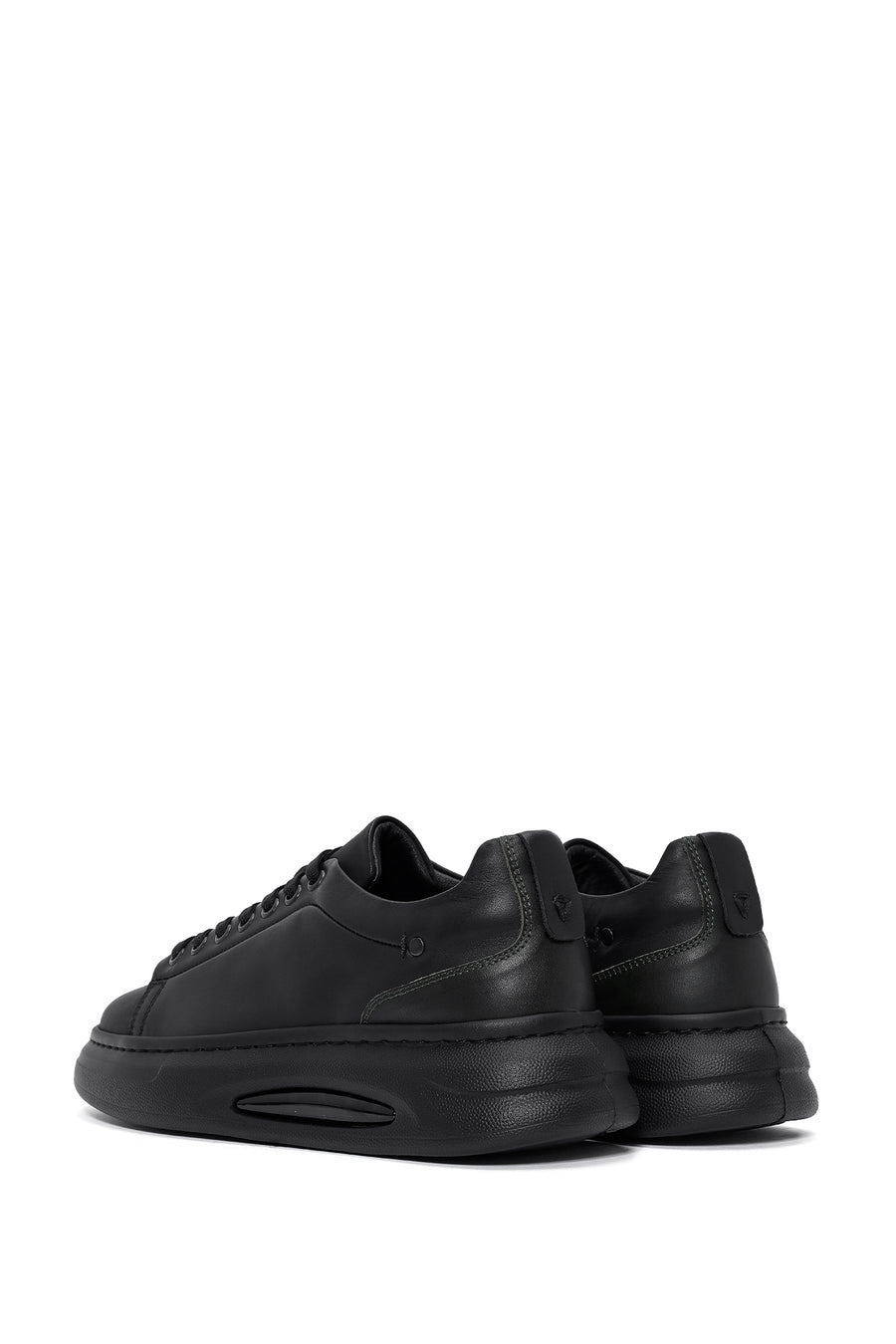 Erkek Siyah Bağcıklı Kalın Tabanlı Deri Sneaker