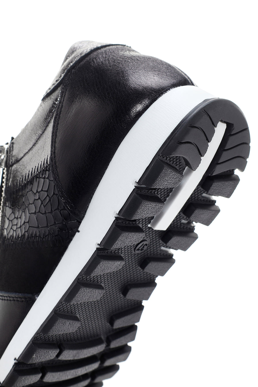 Kadın Siyah Bağcıklı Fermuar Detaylı Deri Sneaker