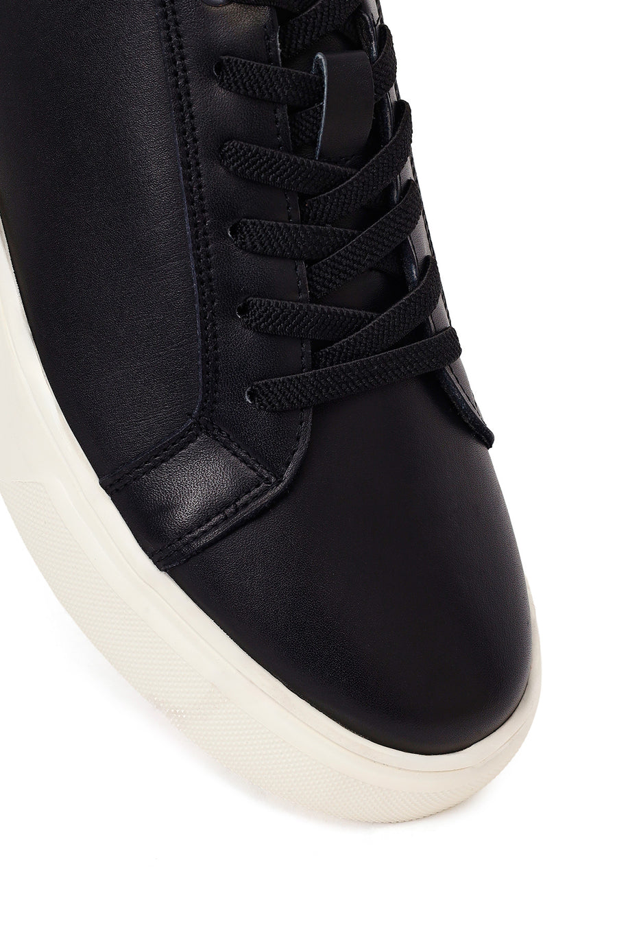 Male Black Lace-Up Leather Sneaker