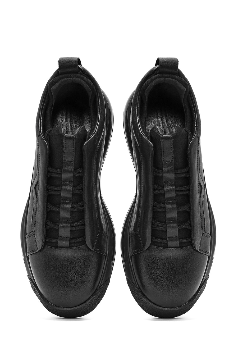 Men's Black Lace-up Leather Sneaker