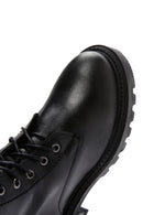 Women's Black Leather Zippered Boots | Derimod