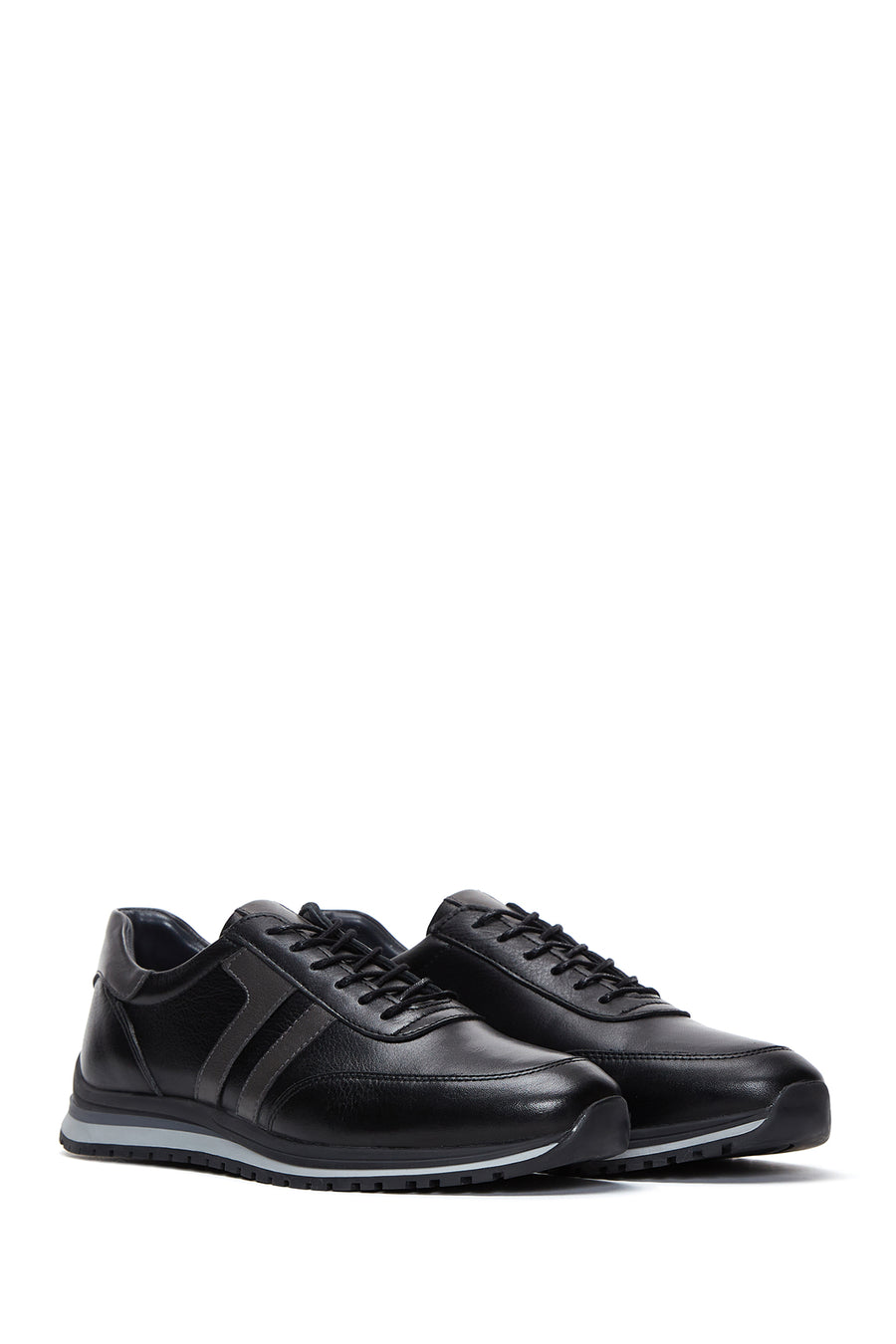 Men's Black Leather Casual Sneaker