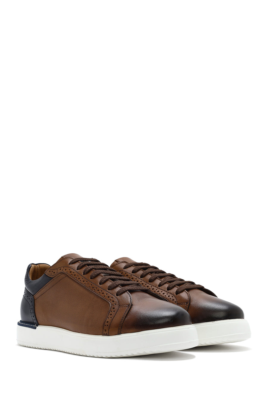 Men's Tan Lace-up Leather Sneaker