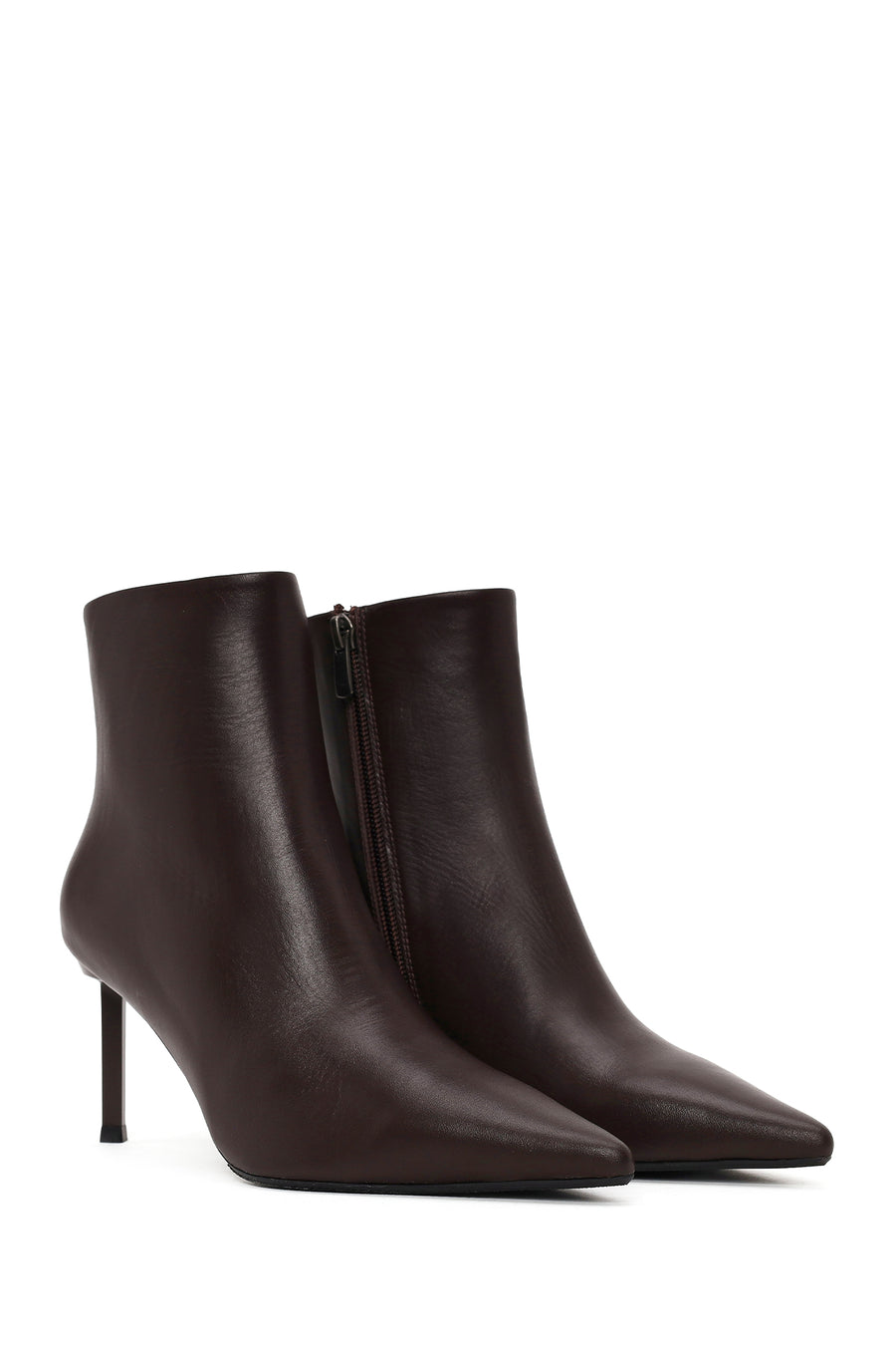 Woman Brown Zip Closure Thin-Heeled Leather Boots