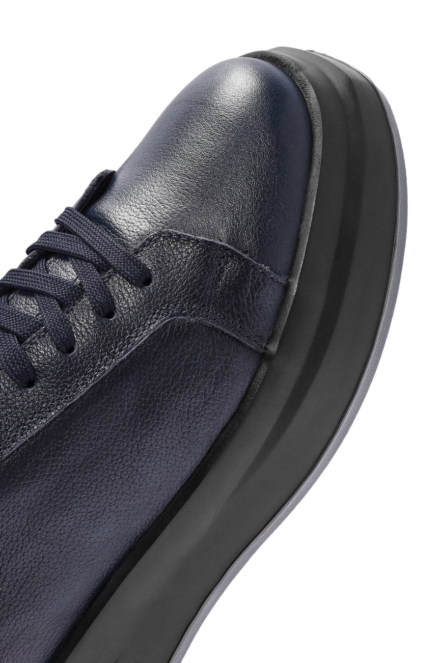 Erkek Lacivert Bağcıklı Deri Sneaker