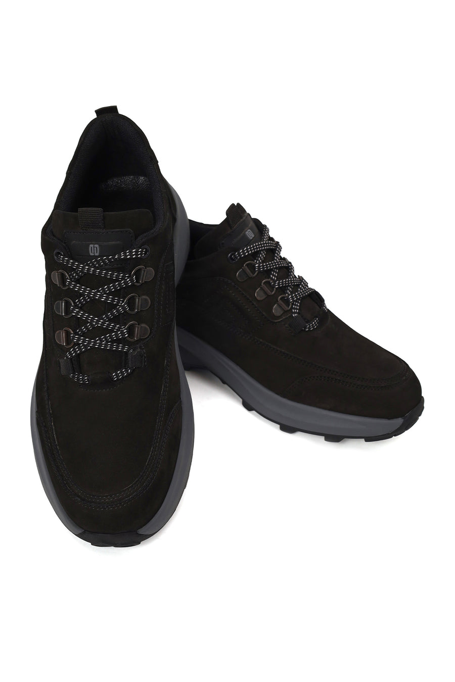 Erkek Siyah Bağcıklı Kalın Tabanlı Nubuk Deri Casual Sneaker