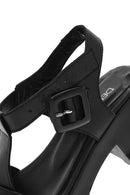 Kadın Siyah Bilekten Bantlı Kalın Tabanlı Deri Sandalet | Derimod