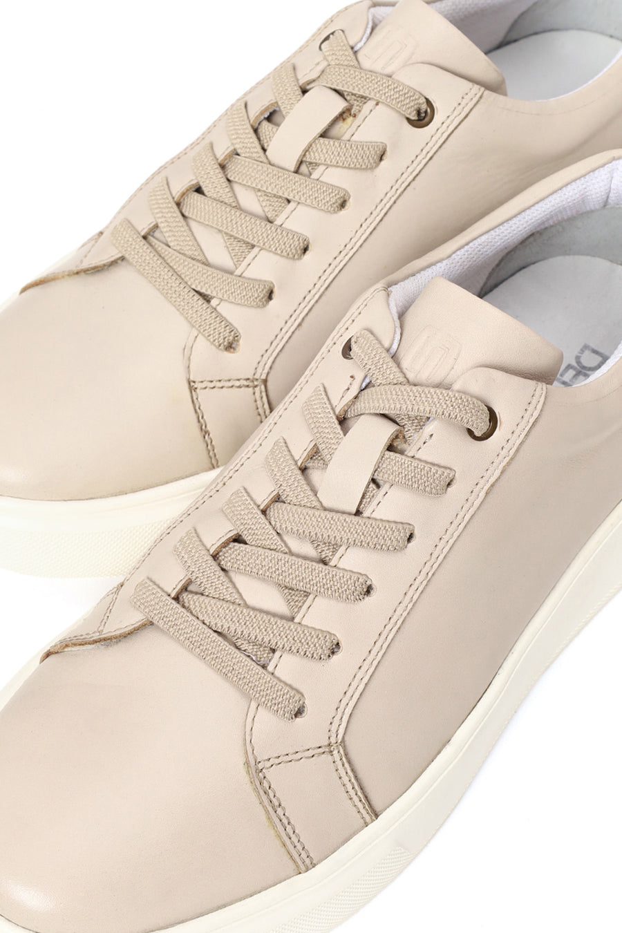 Male Beige Lace-up Leather Sneaker