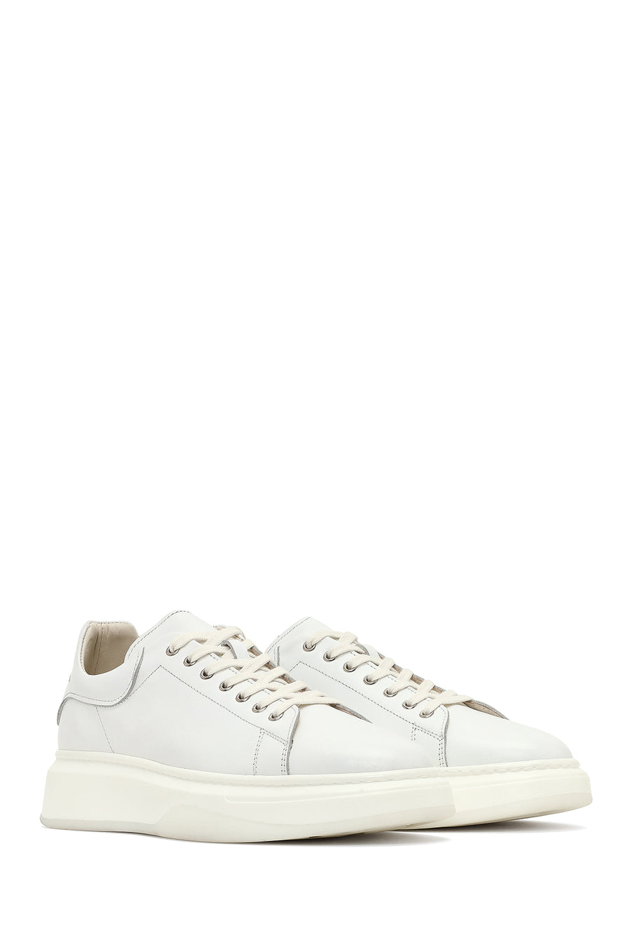 Erkek Beyaz Bağcıklı Kalın Tabanlı Deri Sneaker