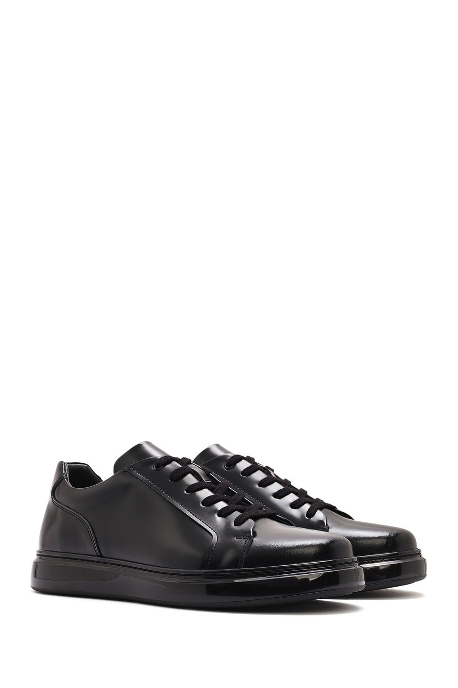 Men's Black Lace-up Leather Sneaker